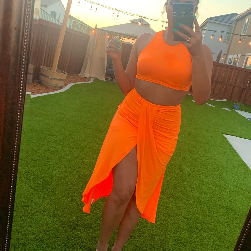 Two Piece Set